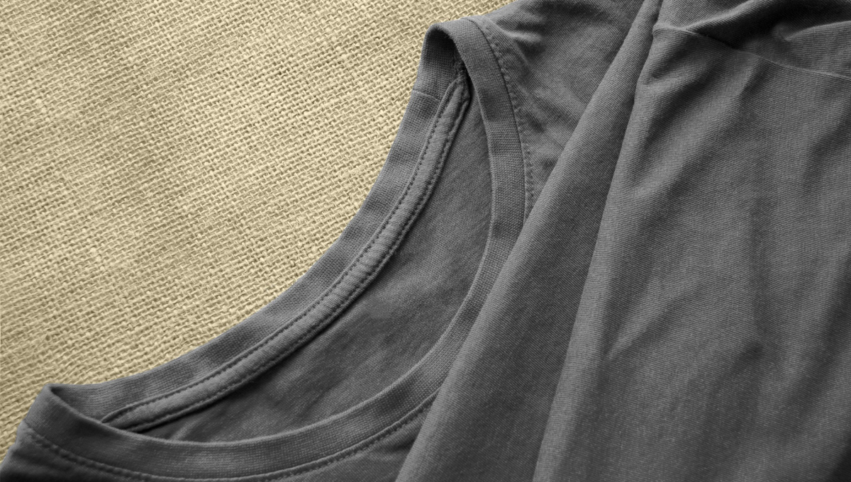 Qué son las camisetas básicas